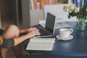 30代女性がフリーランスを始めるための具体的なステップは？